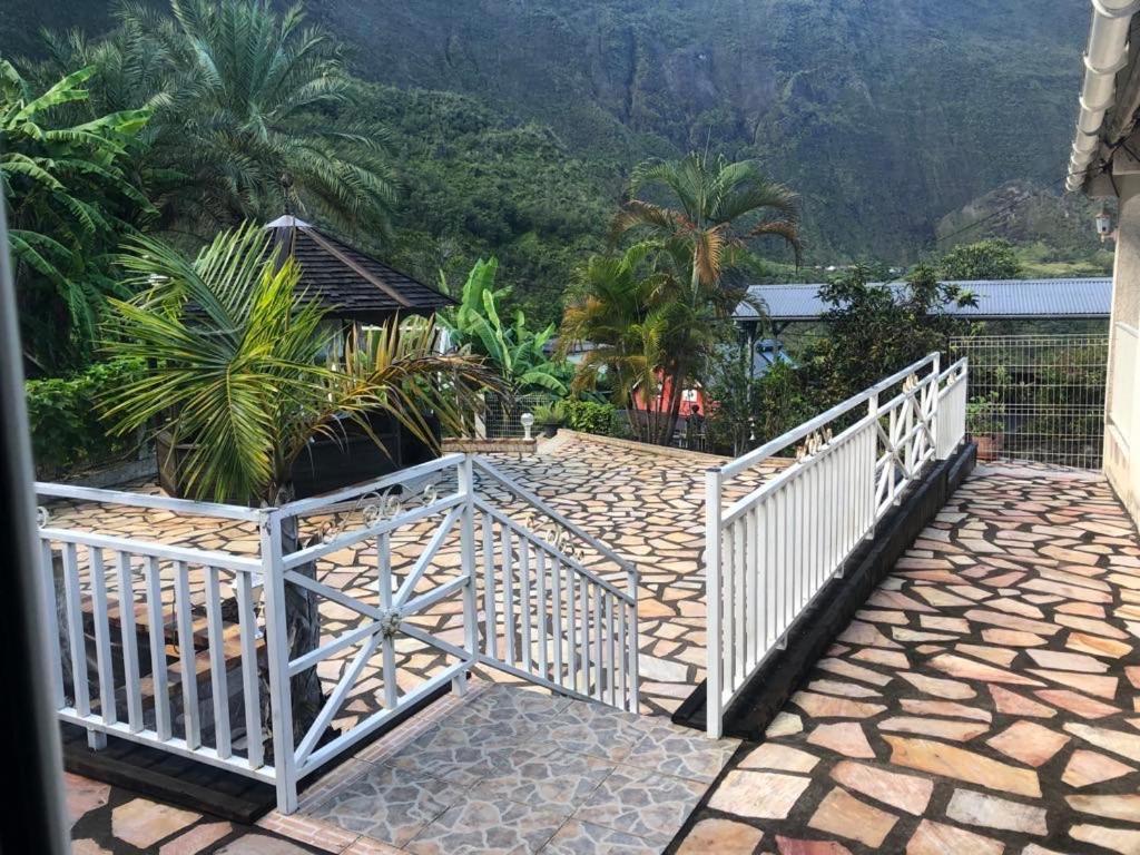 La Villa Du Sculpteur Palmiste Rouge Cilaos, Maison Entiere Eksteriør bilde